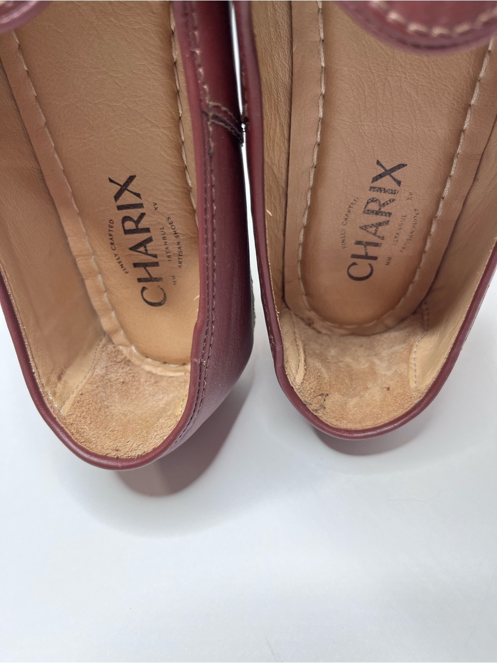 CHARIX Classic Leather Slip-On Shoes in Bordeaux size 8.5 (38.5) - Picture 10 of 13
